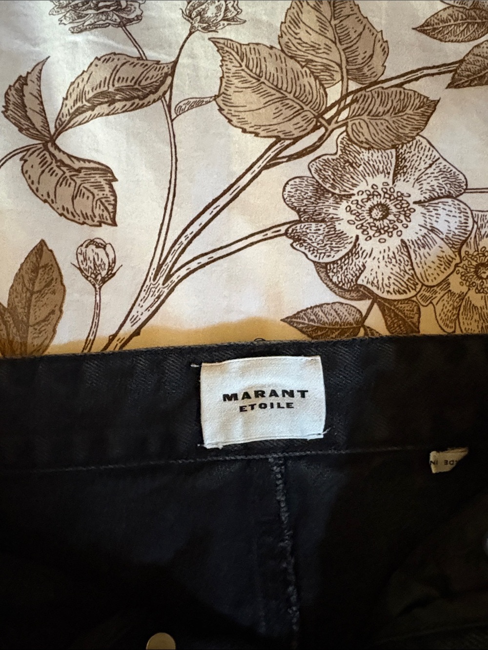 Isabel Marant Étoile Black Midi Skirt — Tailored Everyday Staple